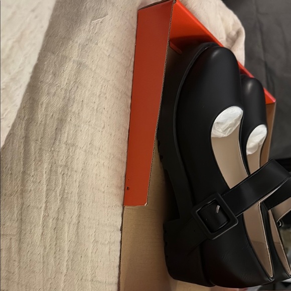 Black Leather Mary Jane Shoes - Picture 2 of 8